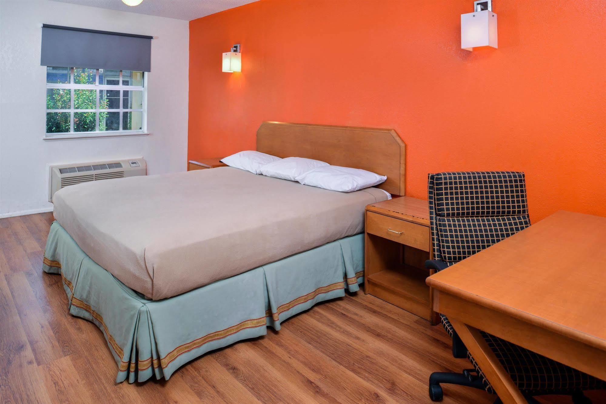 America'S Best Inn Montgomery Eksteriør bilde