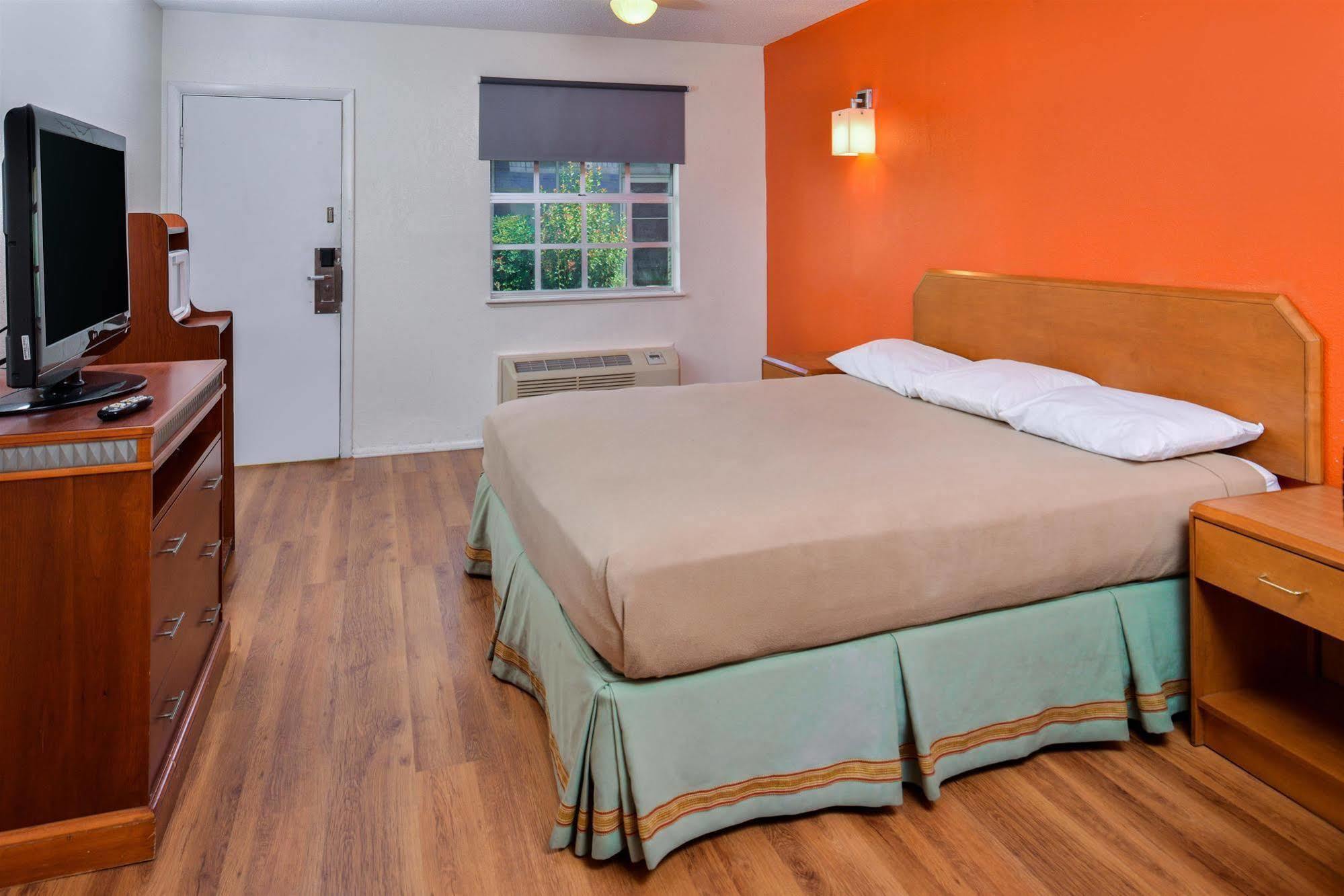 America'S Best Inn Montgomery Eksteriør bilde